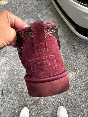 UGG  Burgundy Sequin Suede Boots women size 9